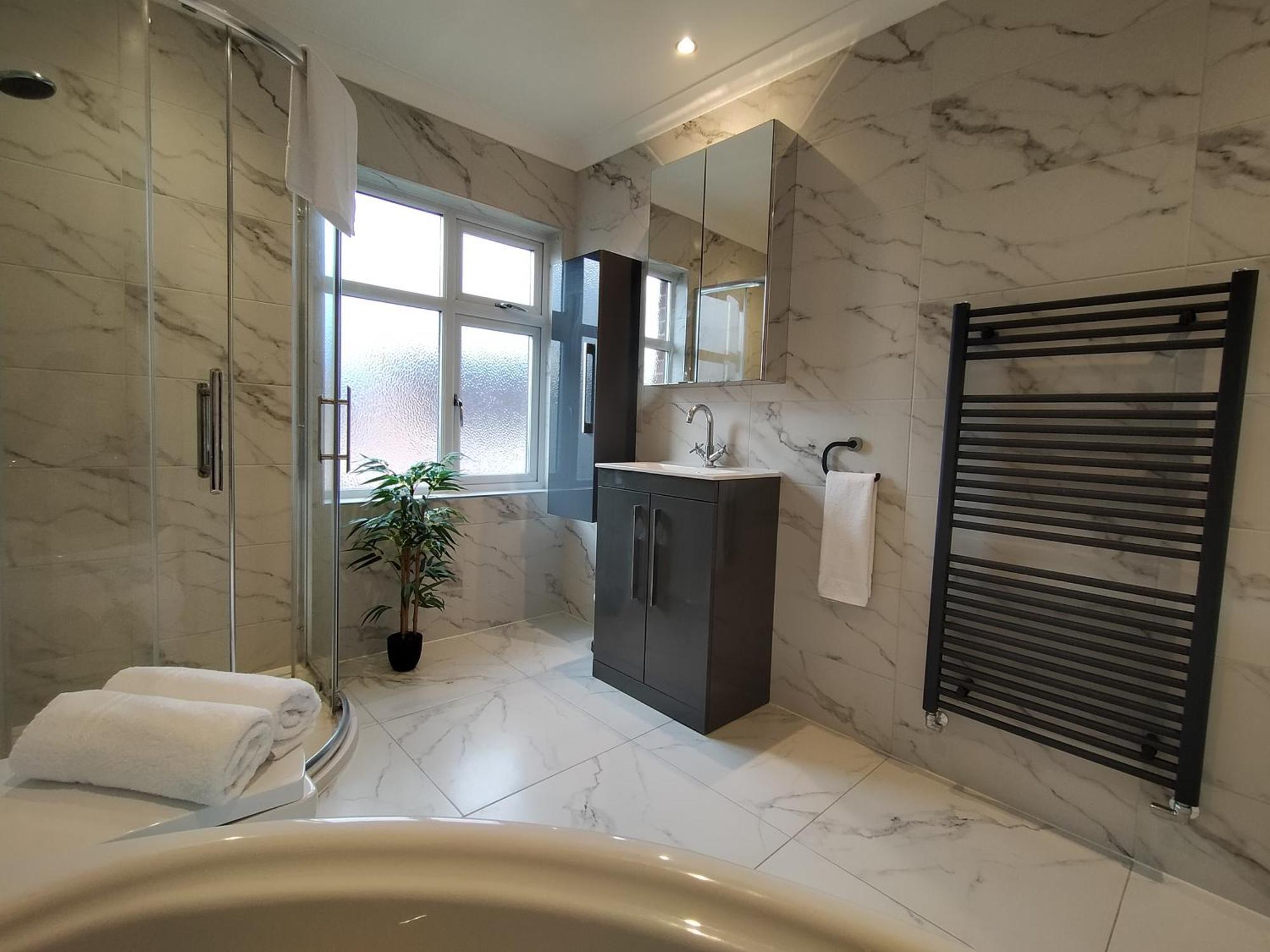 Willa Sirius House - Sleeps 7, Driveway, Garden Crewe Zewnętrze zdjęcie