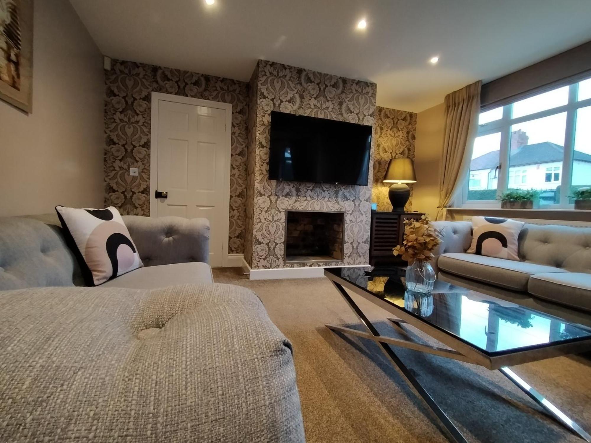 Willa Sirius House - Sleeps 7, Driveway, Garden Crewe Zewnętrze zdjęcie
